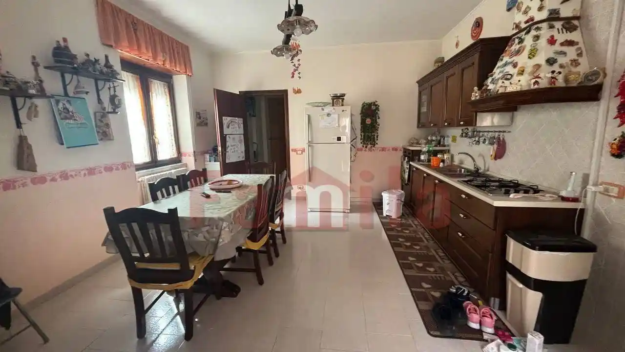 Quadrilocale via Ginnasio, Mugnano del Cardinale - foto 5