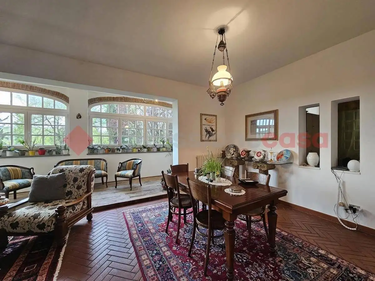 Casa indipendente in vendita a Arezzo