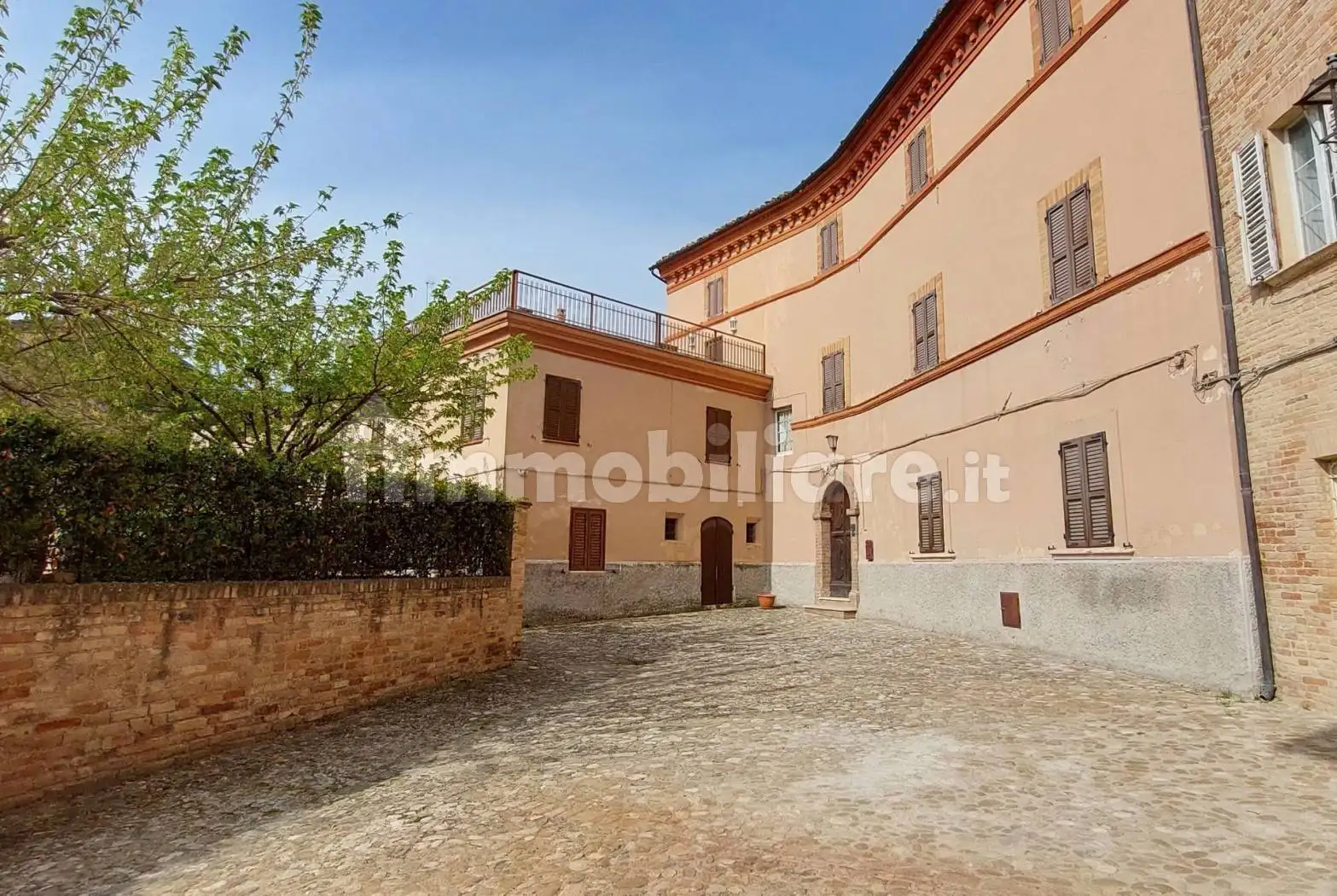 Casa indipendente in vendita a Montedinove