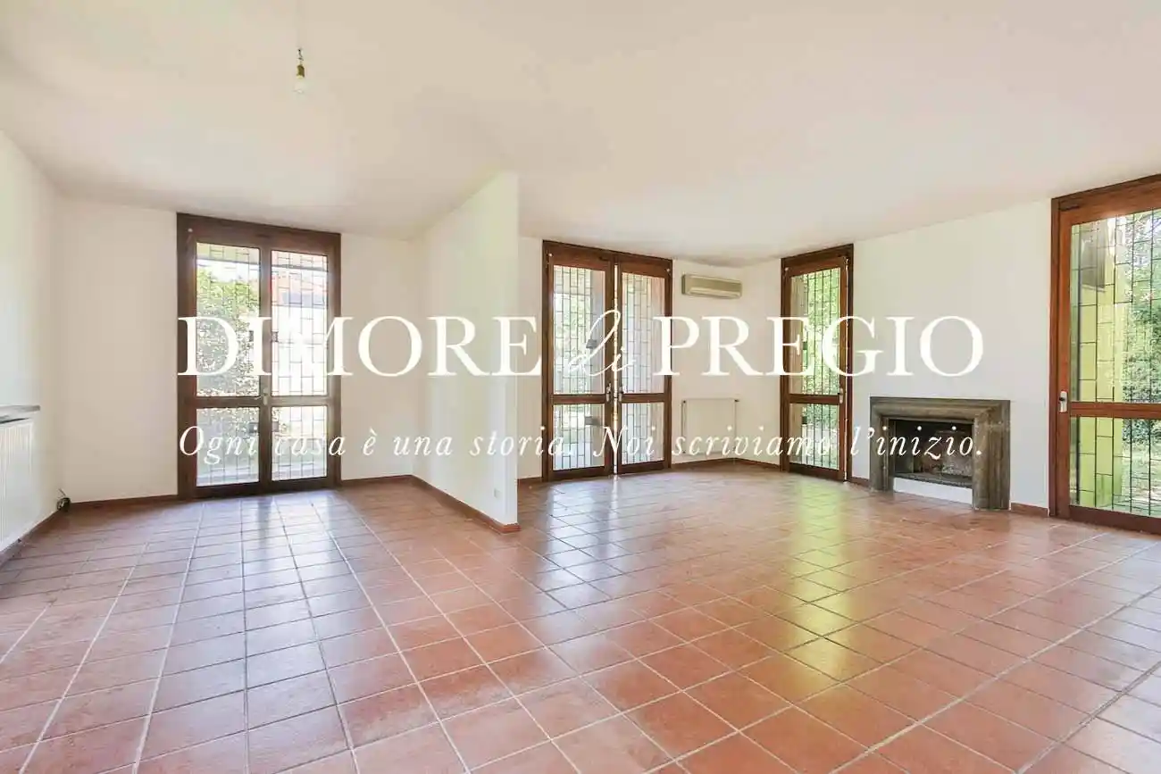 Villa in vendita a Cernusco sul Naviglio