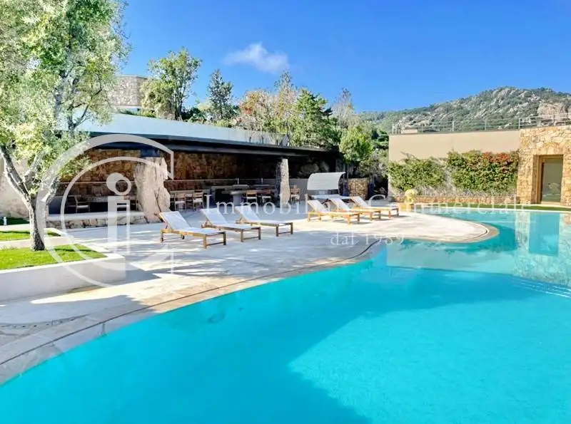 Villa in affitto a Arzachena