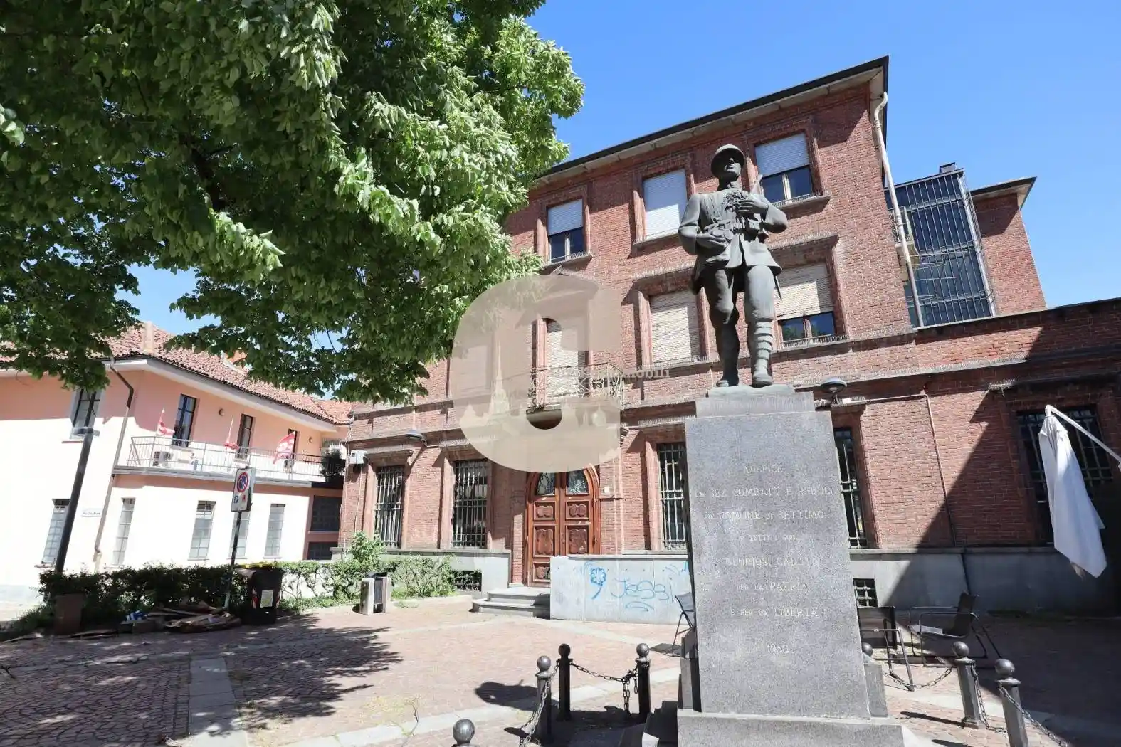 Palazzo - Edificio in vendita a Settimo Torinese