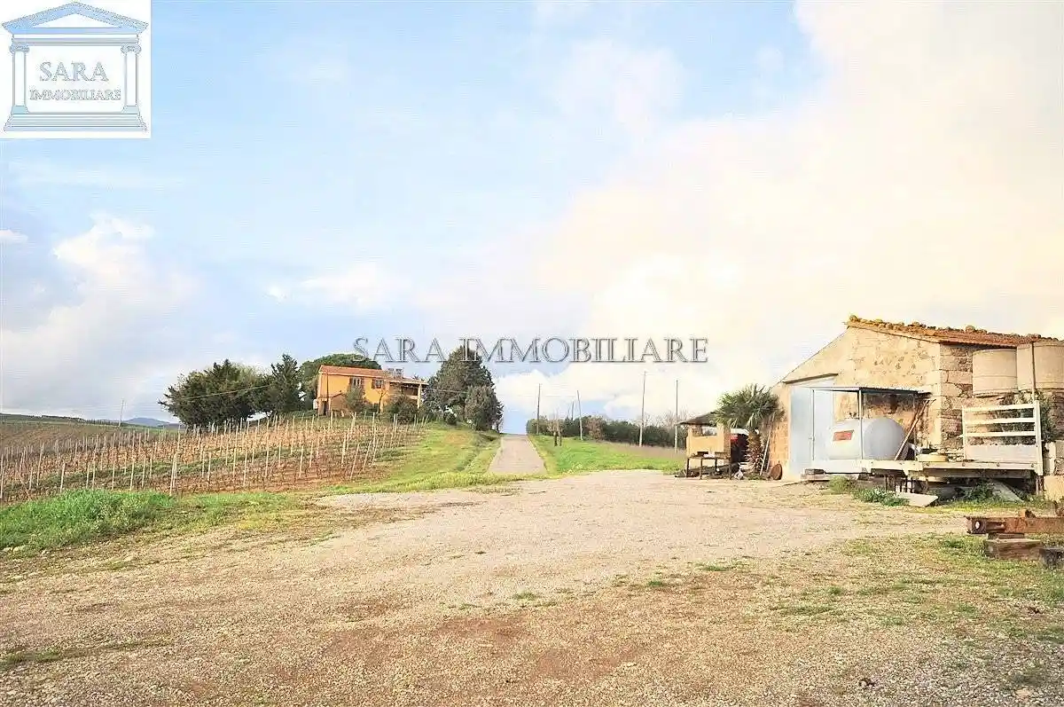 Villa in vendita a Magliano in Toscana