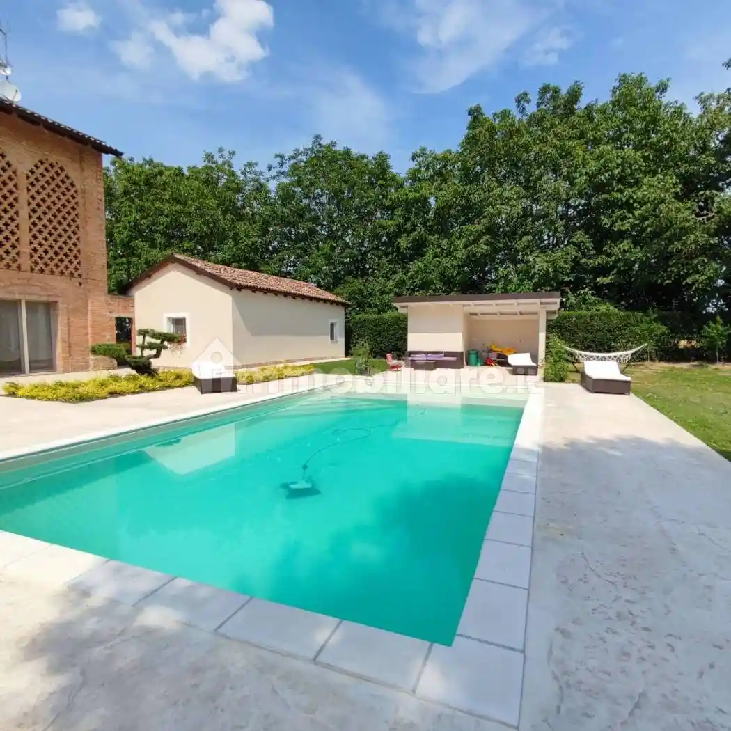 Villa in vendita a Gragnano Trebbiense