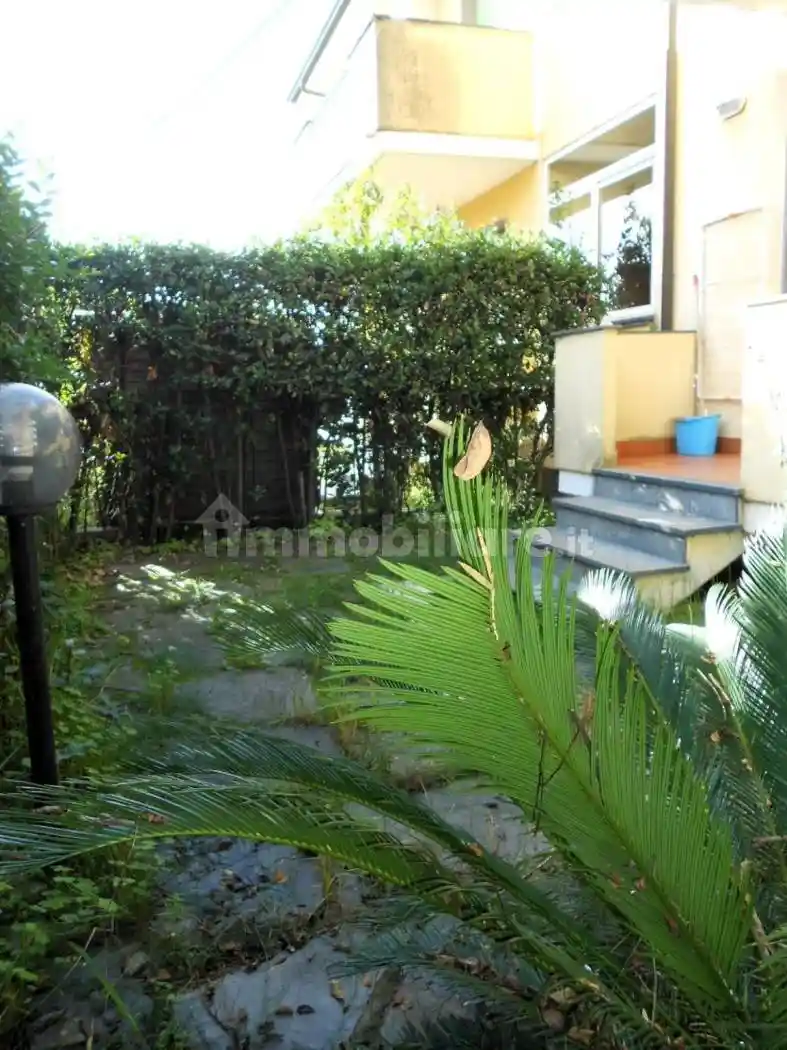 Appartamento in vendita a Massa