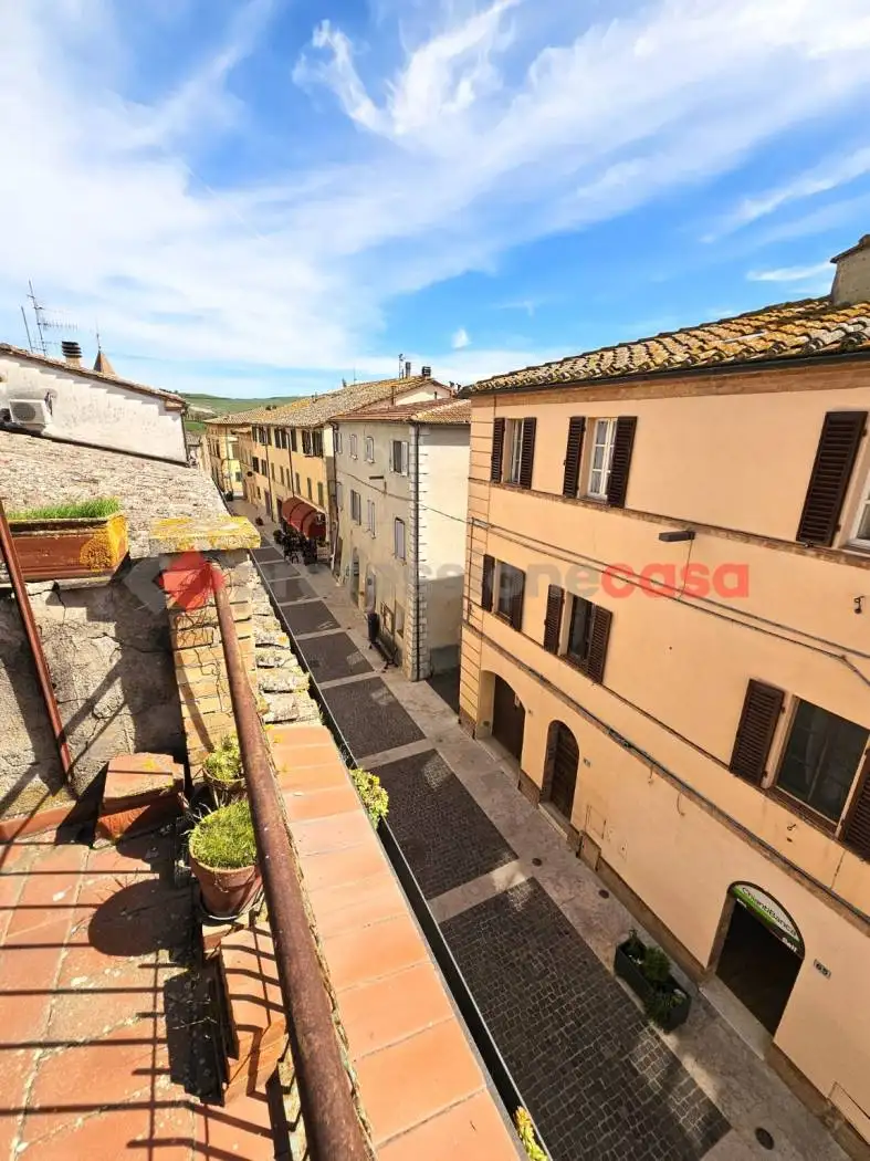 Casa indipendente in vendita a Montalcino