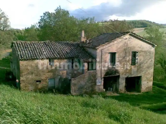 Rustico - Casale in vendita a Arcevia