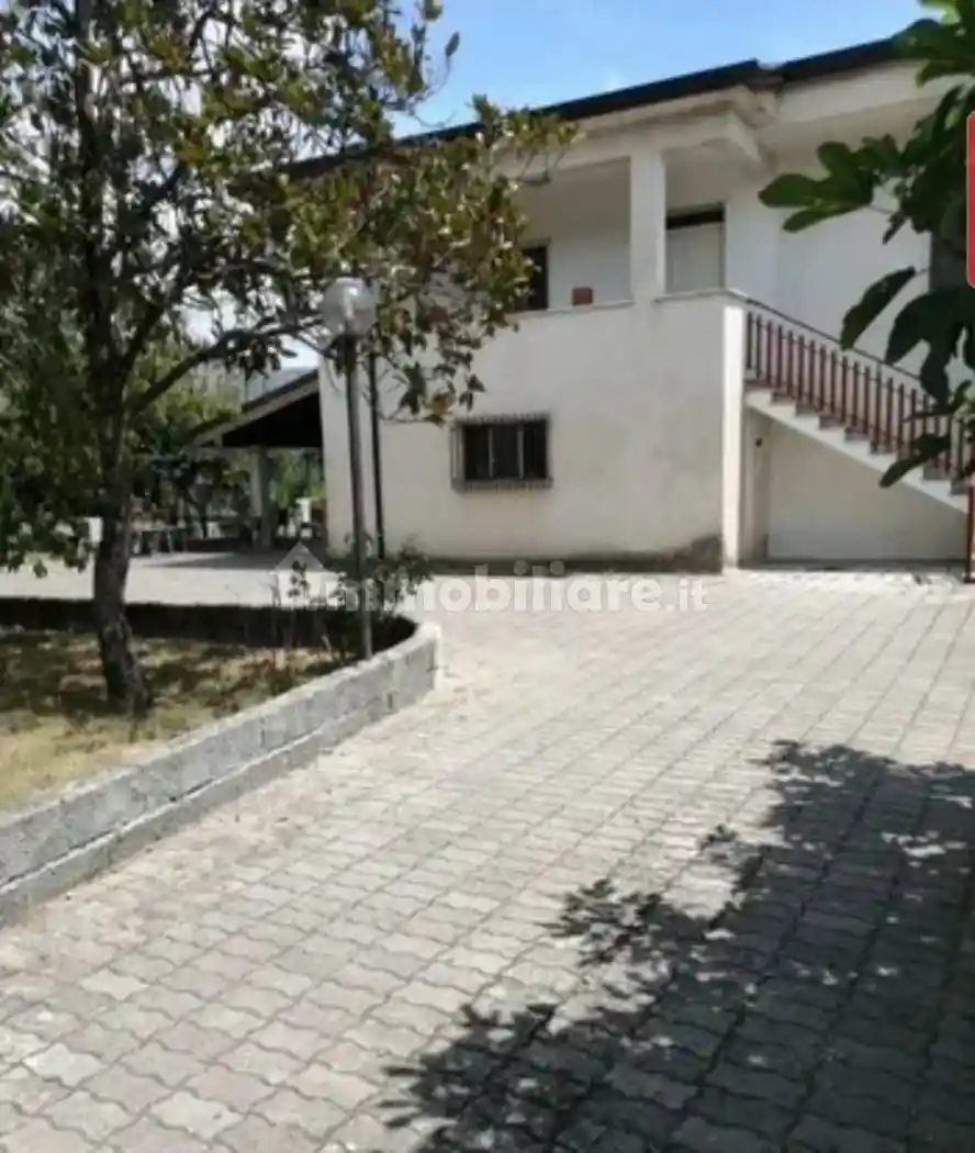 Villa in vendita a Alatri
