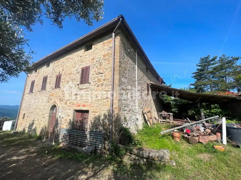 Casale, da ristrutturare, 243 m², Molin Nuovo, Arezzo - foto 2