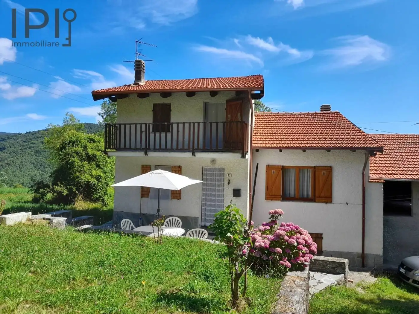 Casa indipendente in vendita a Piana Crixia