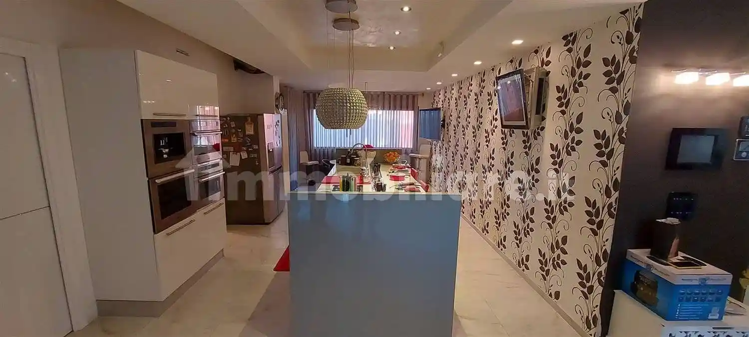 Villa unifamiliare via Nazioni Unite, 176, Tufolo, Farina, Crotone - foto 3