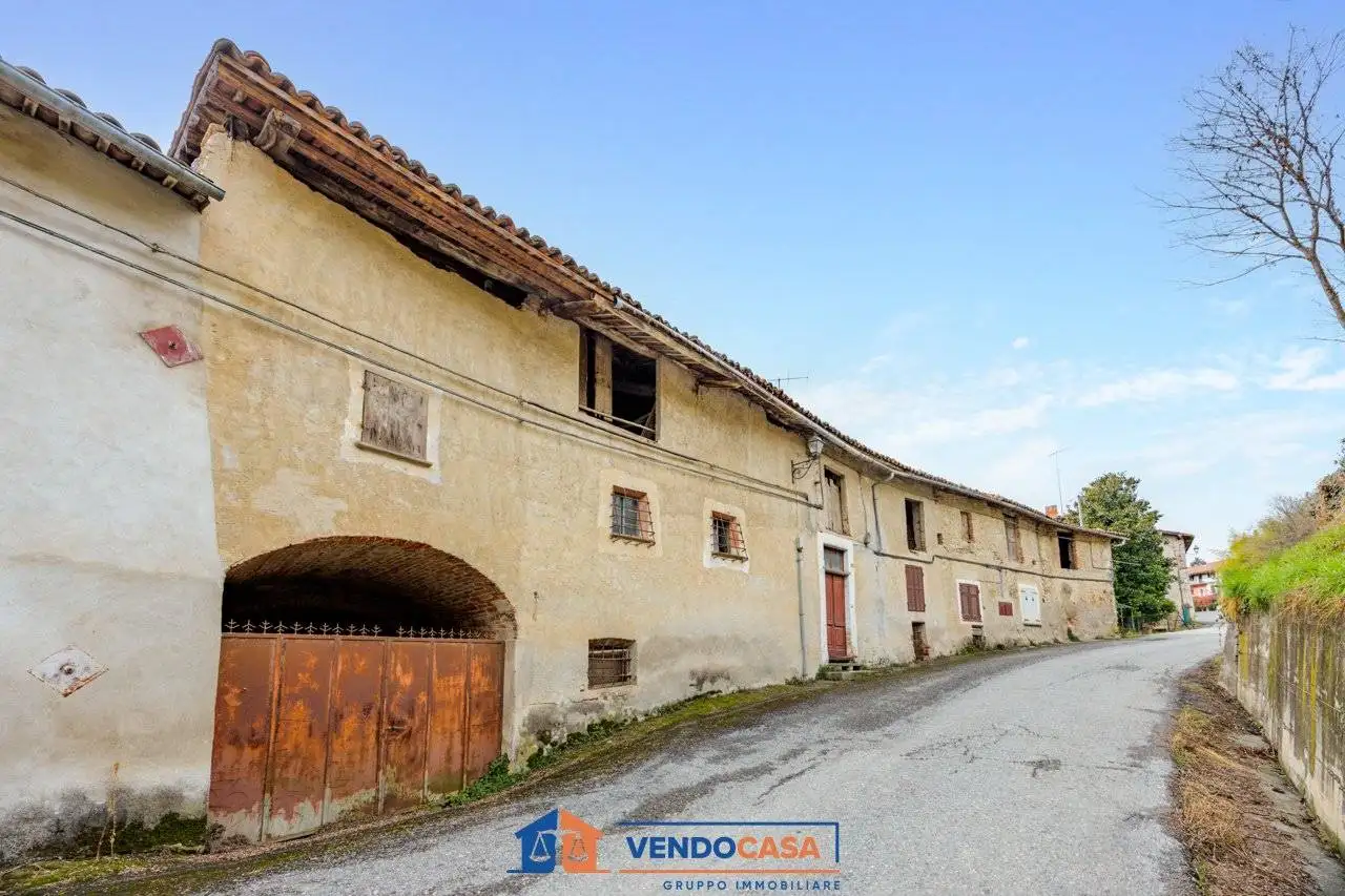 Rustico - Casale in vendita a Briaglia