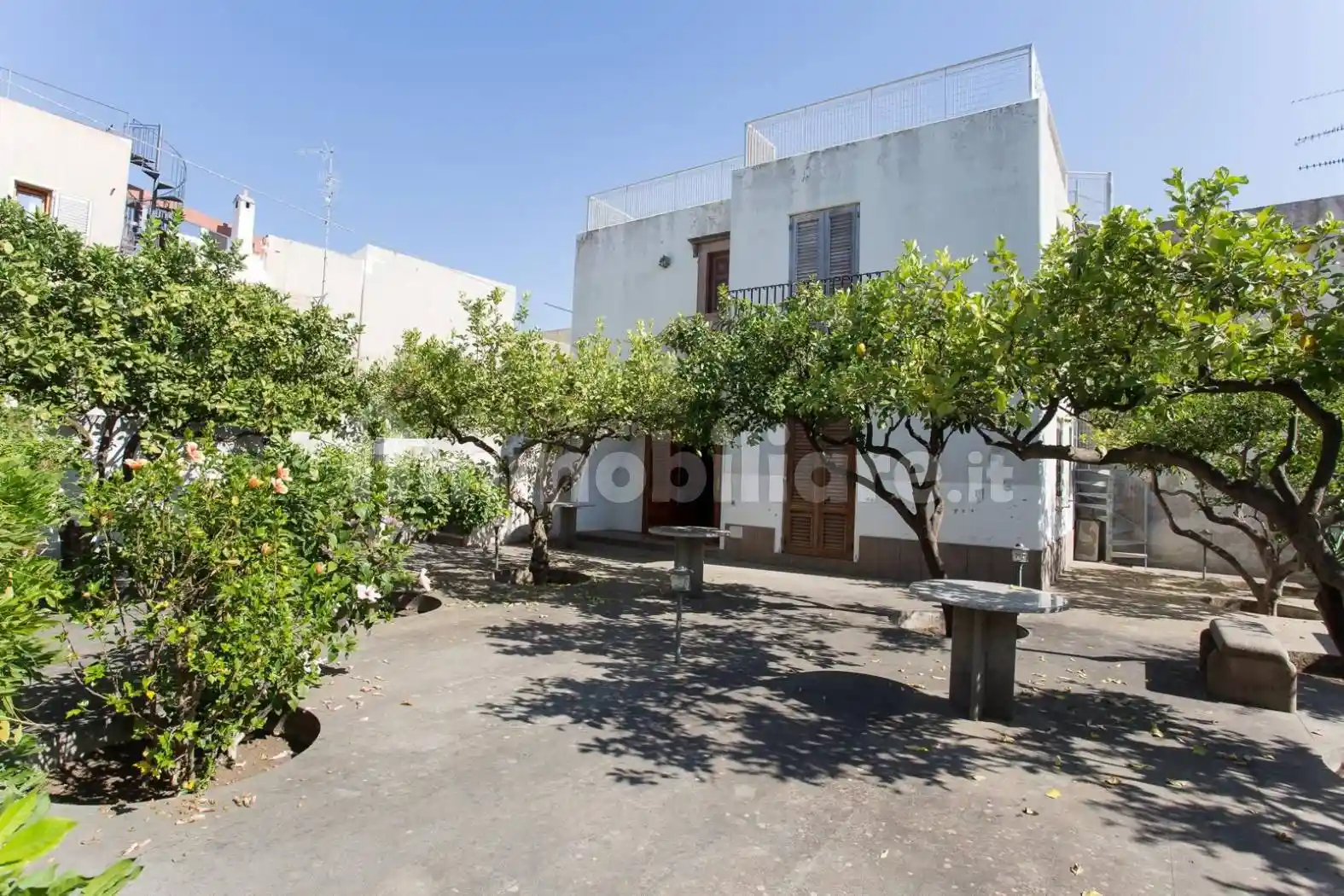Palazzo - Edificio in vendita a Lipari