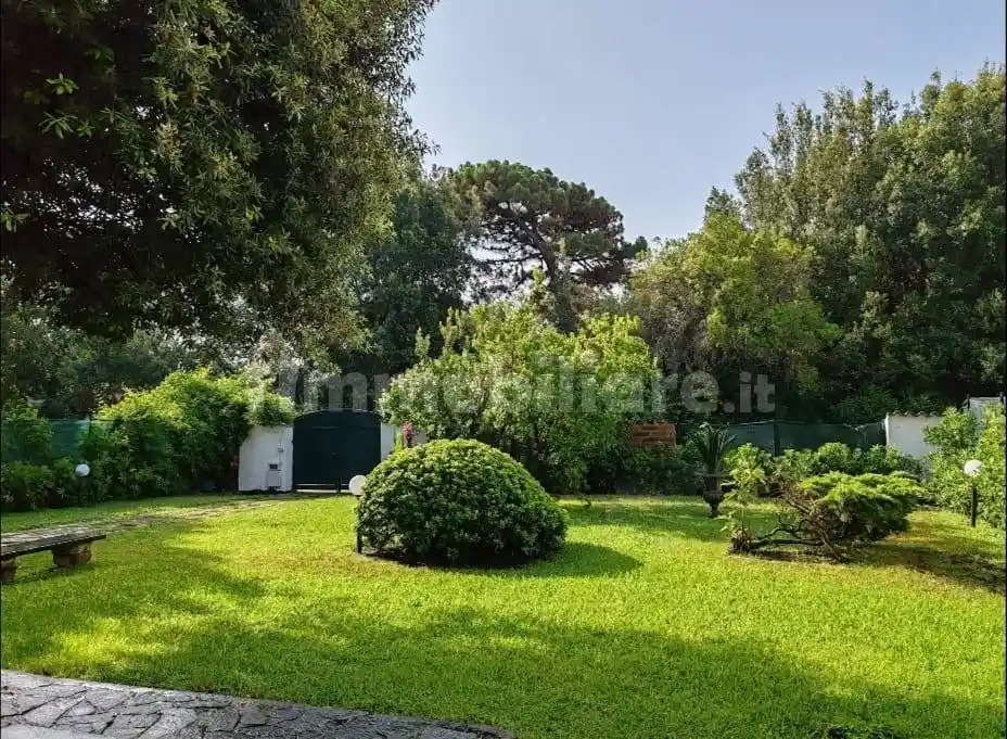 Villa in affitto a Fiumicino