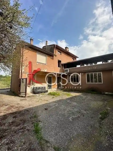 Villa in vendita a Montebello Vicentino