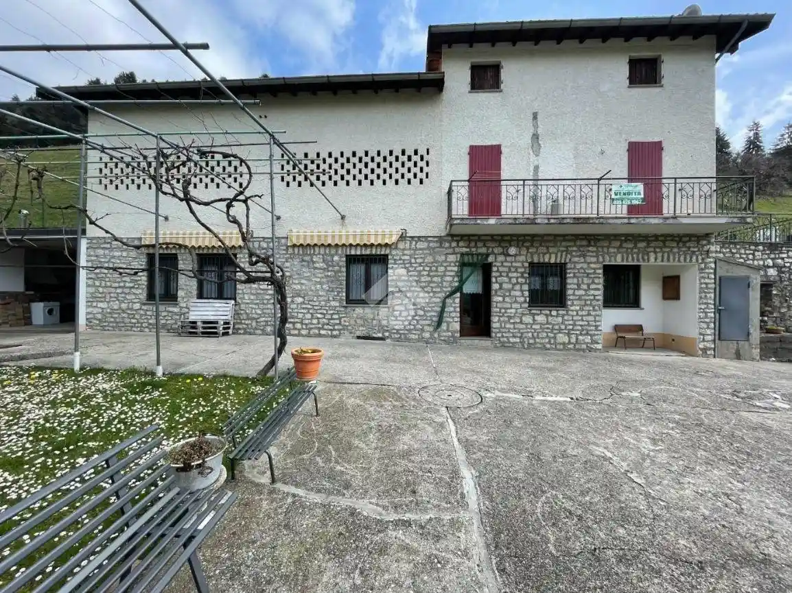 Casa indipendente in vendita a Vigolo