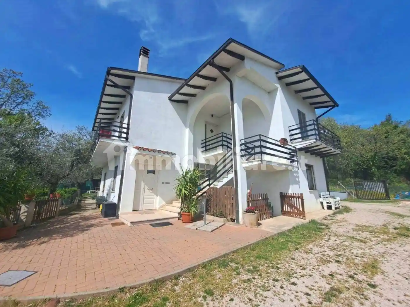 Villa in vendita a Gualdo Cattaneo