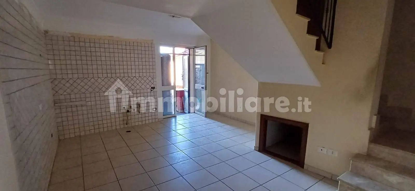 Appartamento in vendita a Acerra