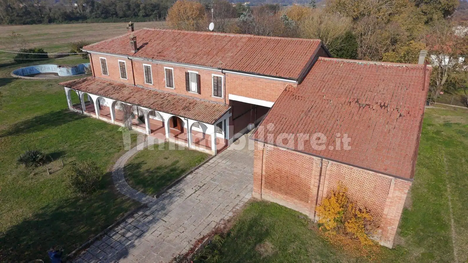 Villa in vendita a Argenta