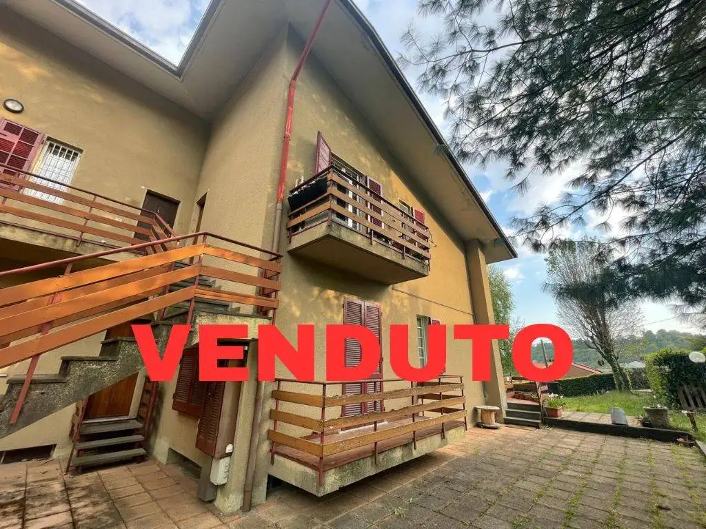 Appartamento in vendita a Colle Brianza