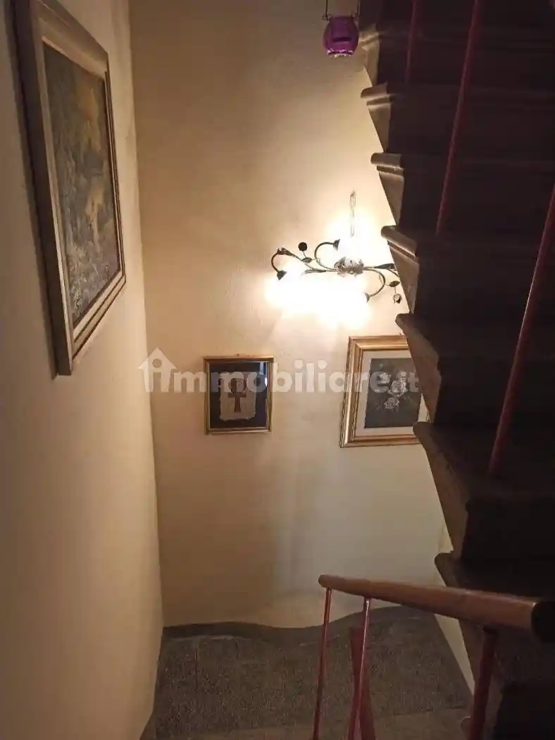 Terratetto unifamiliare 130 m², buono stato, Brancoleria, Lucca - foto 5