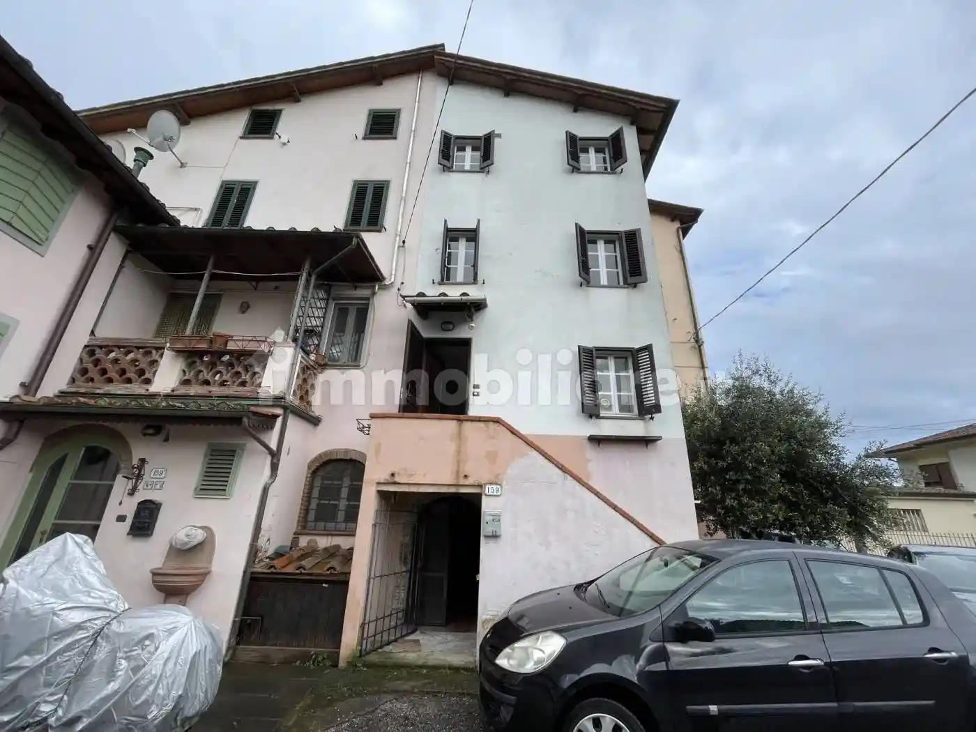 Casa indipendente in vendita a Lucca