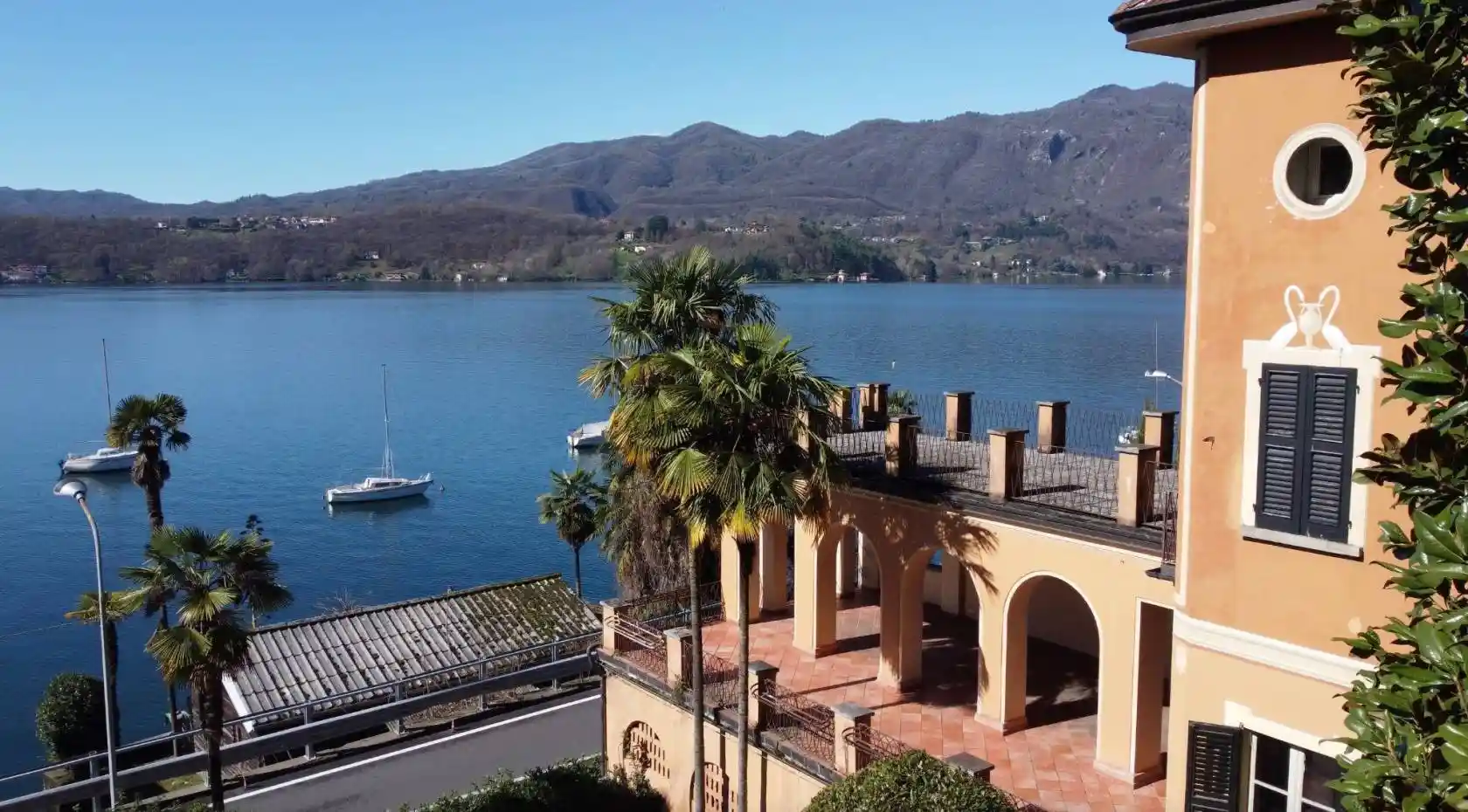 Villa in vendita a Orta San Giulio