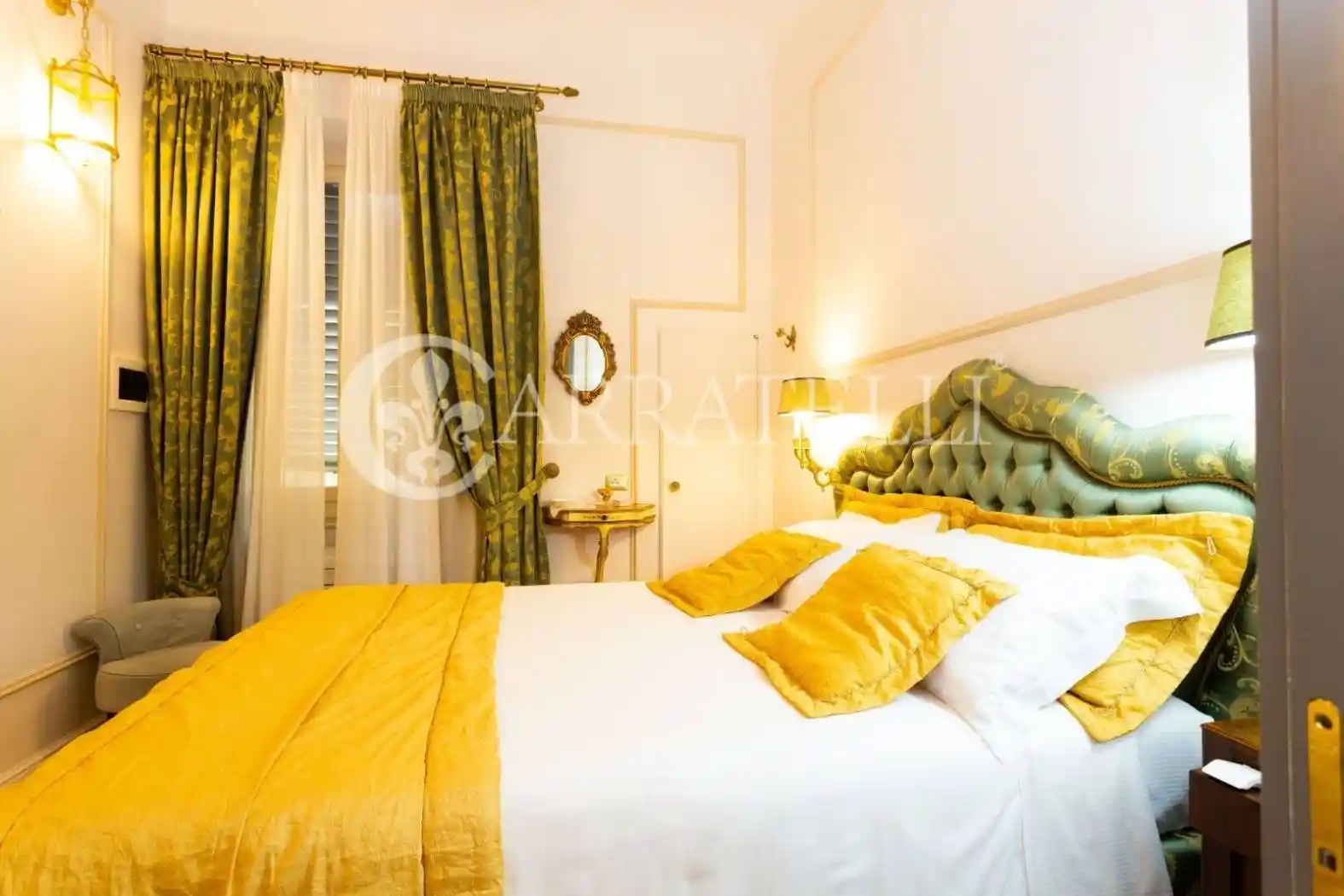 Palazzo - Edificio in vendita a Firenze