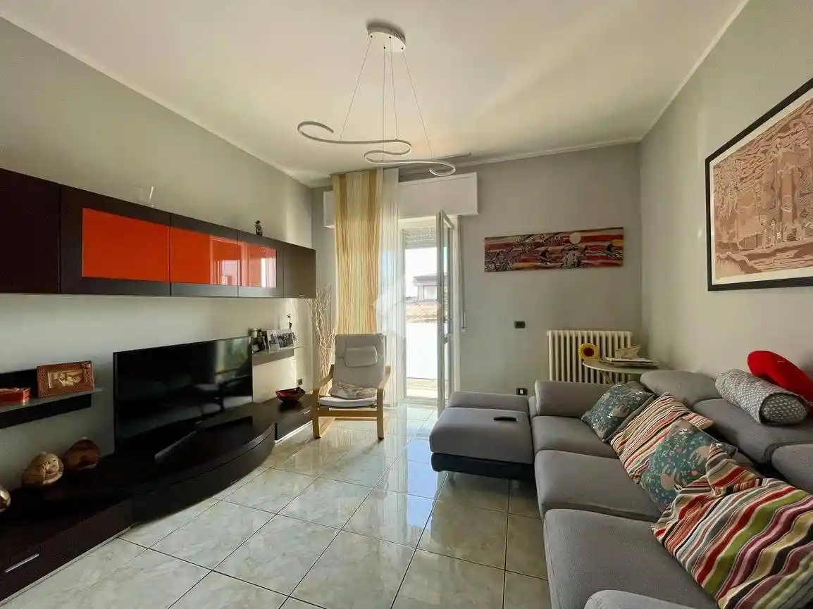 Trilocale via Annone 12, Boscherona, Monza - foto 2