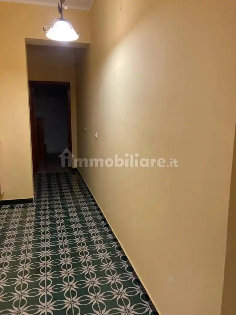 Trilocale via Nazionale Diciotto 109, Gioia Tauro - foto 2