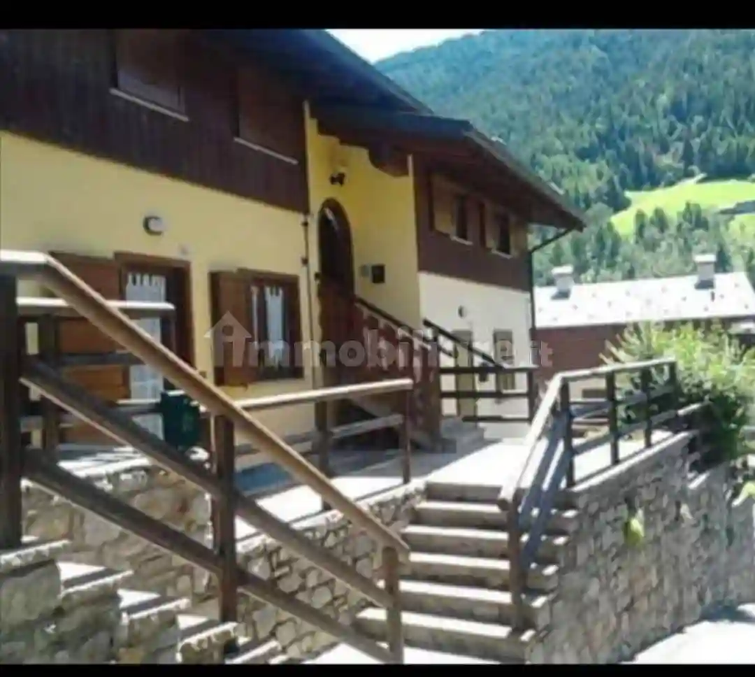 Trilocale via Giuseppe Tovini 31, Corteno Golgi - foto 4