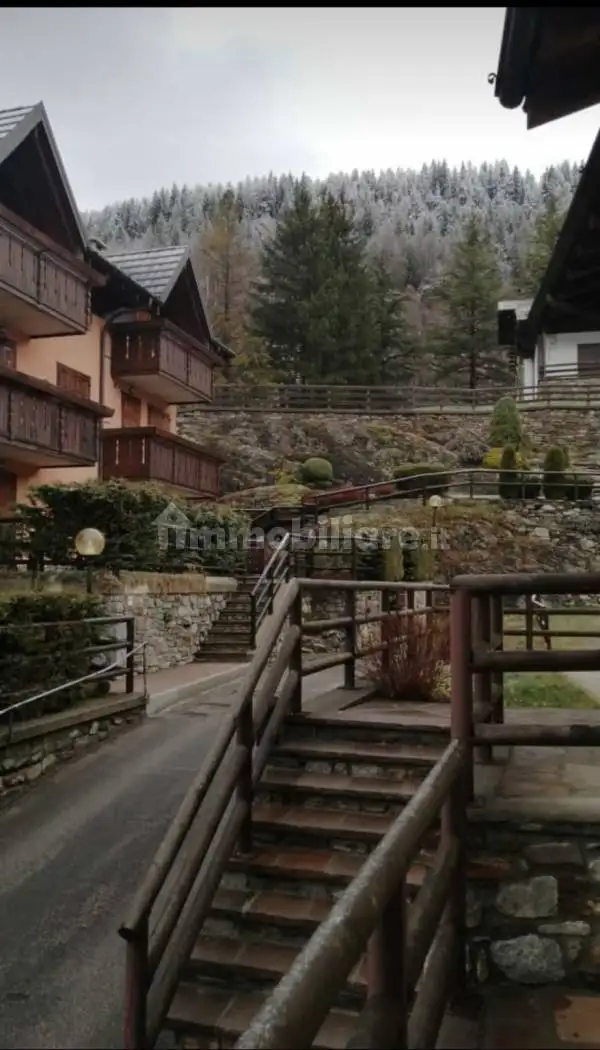 Trilocale via Giuseppe Tovini 31, Corteno Golgi - foto 5