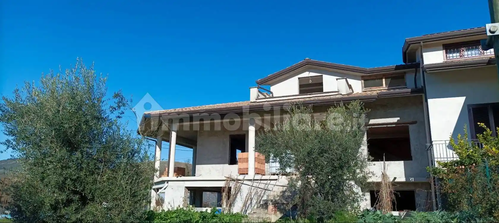 Villa in vendita a Colfelice