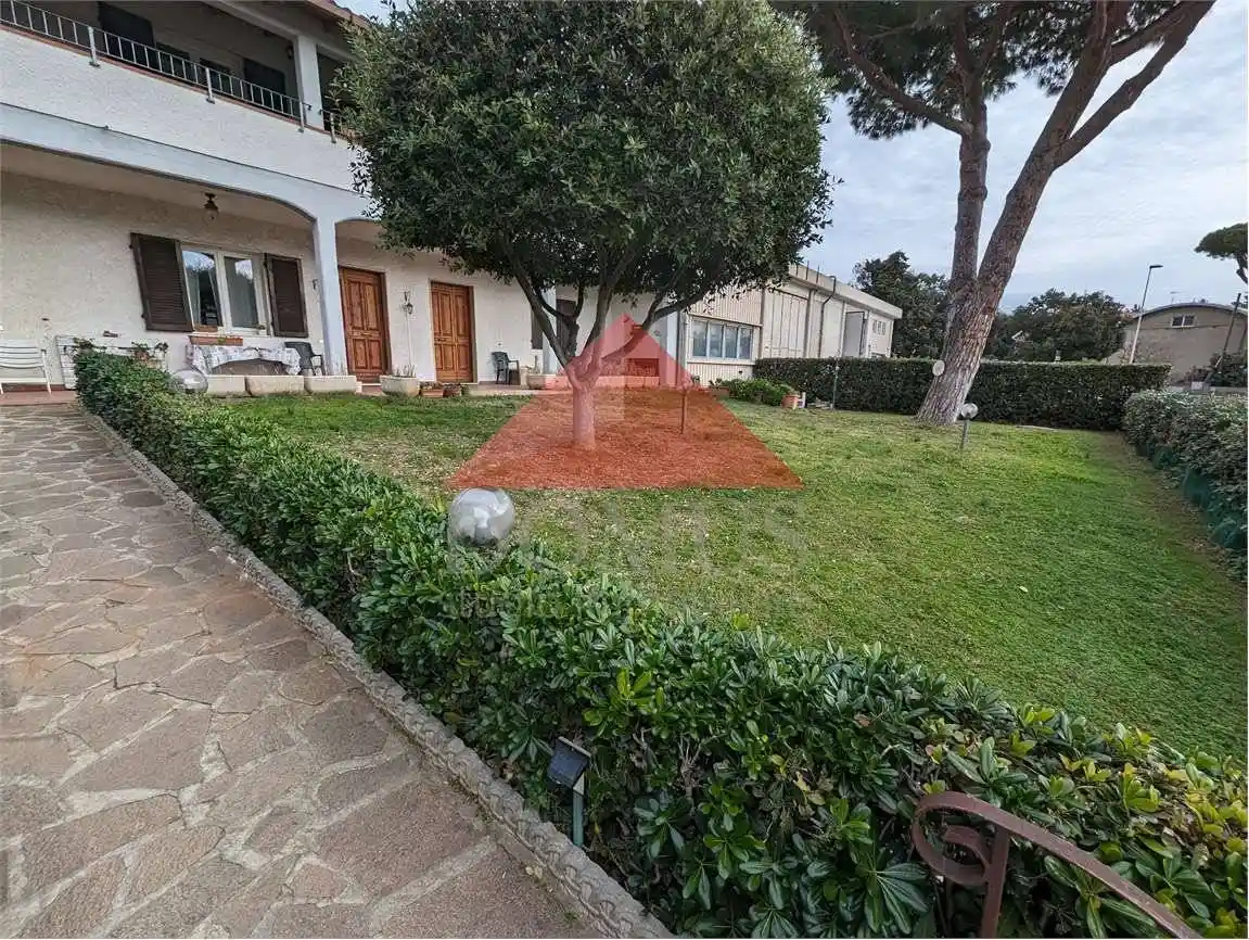 Villa in vendita a Piombino