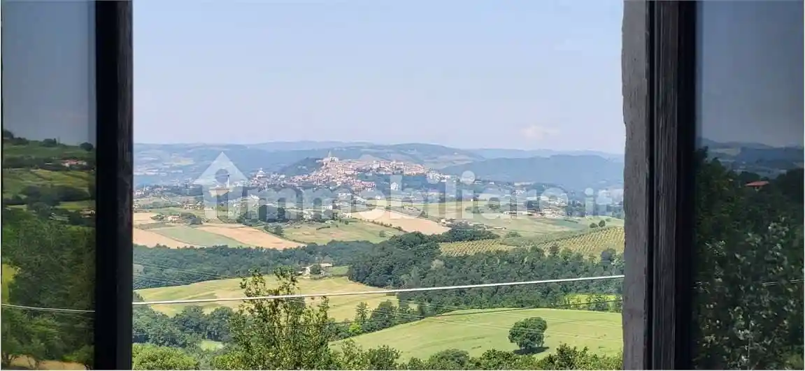 Palazzo - Edificio in vendita a Massa Martana