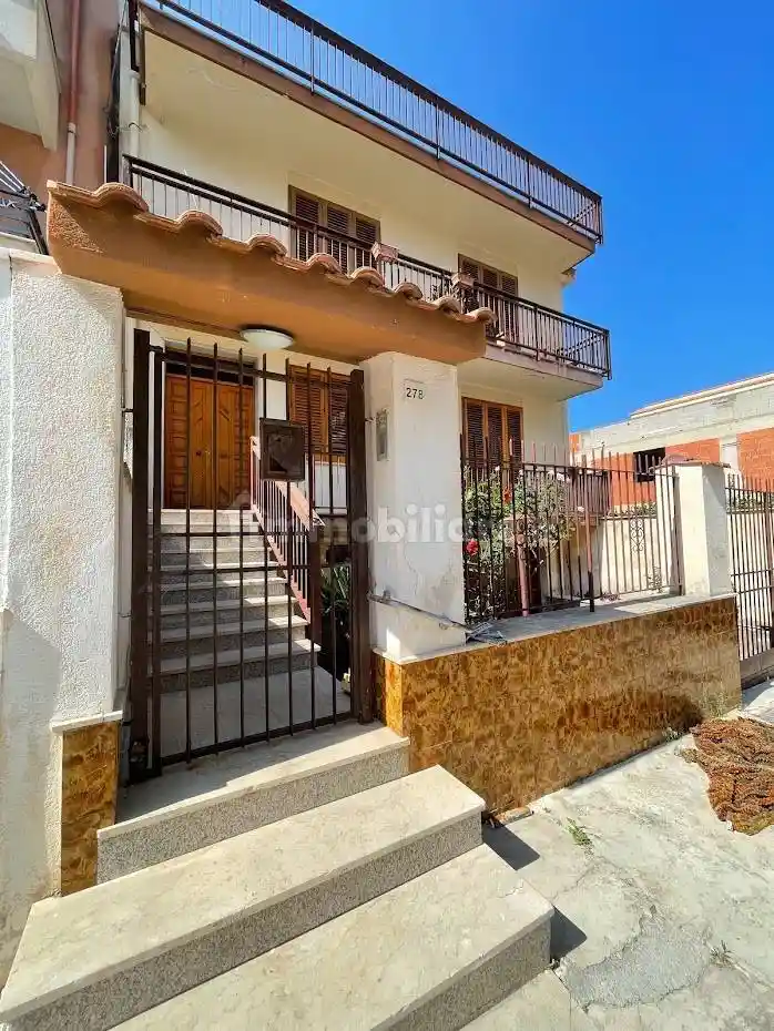 Appartamento in vendita a Cinisi