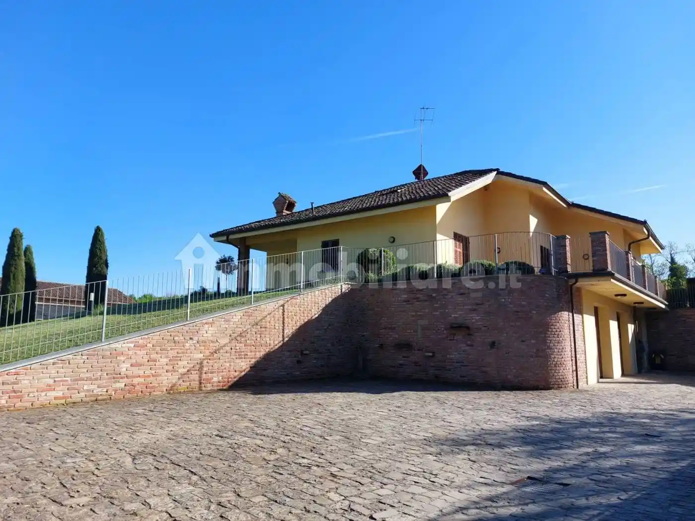 Villa in vendita a Asti