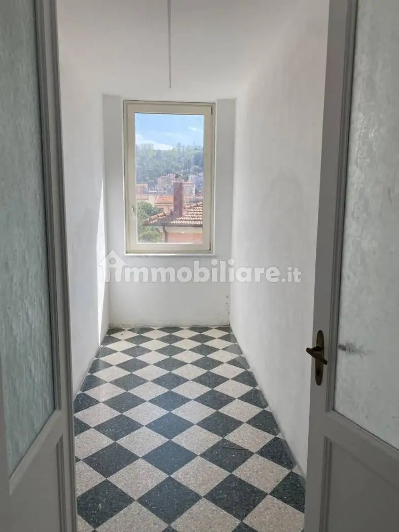 Appartamento in affitto a Ancona