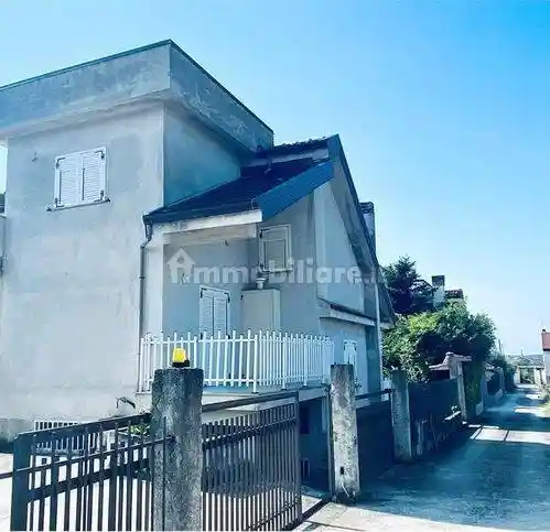 Villa unifamiliare via Timpone Della Capanna, Centro, Castrovillari - foto 4