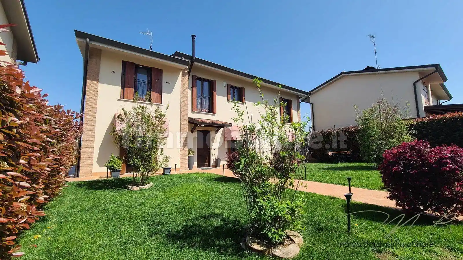 Villa in vendita a Collecchio