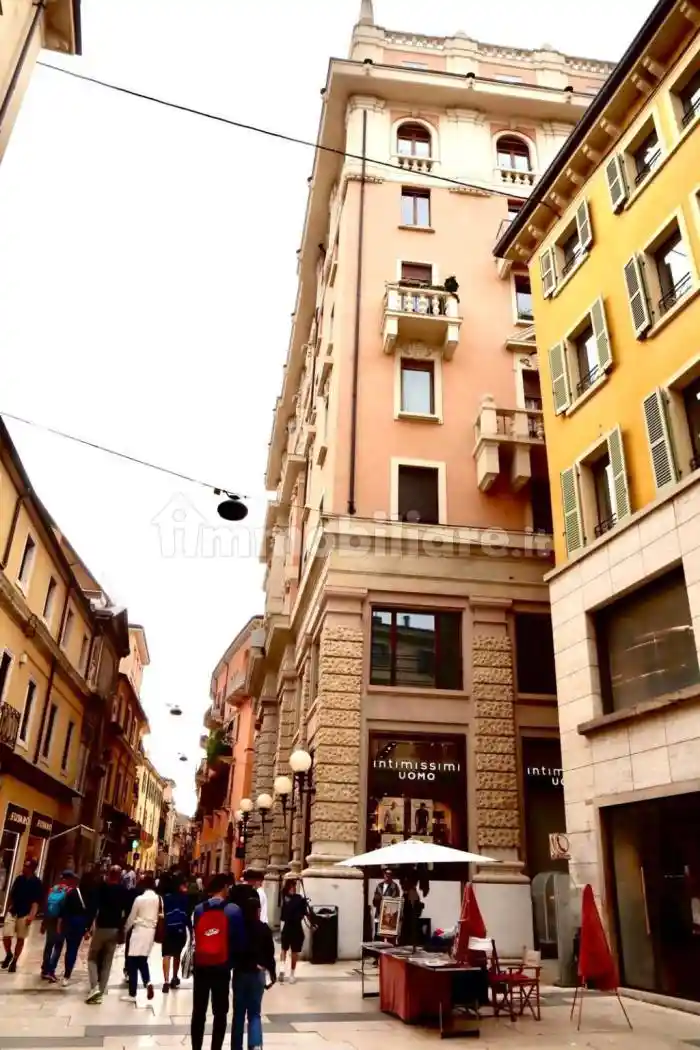 Appartamento in vendita a Verona