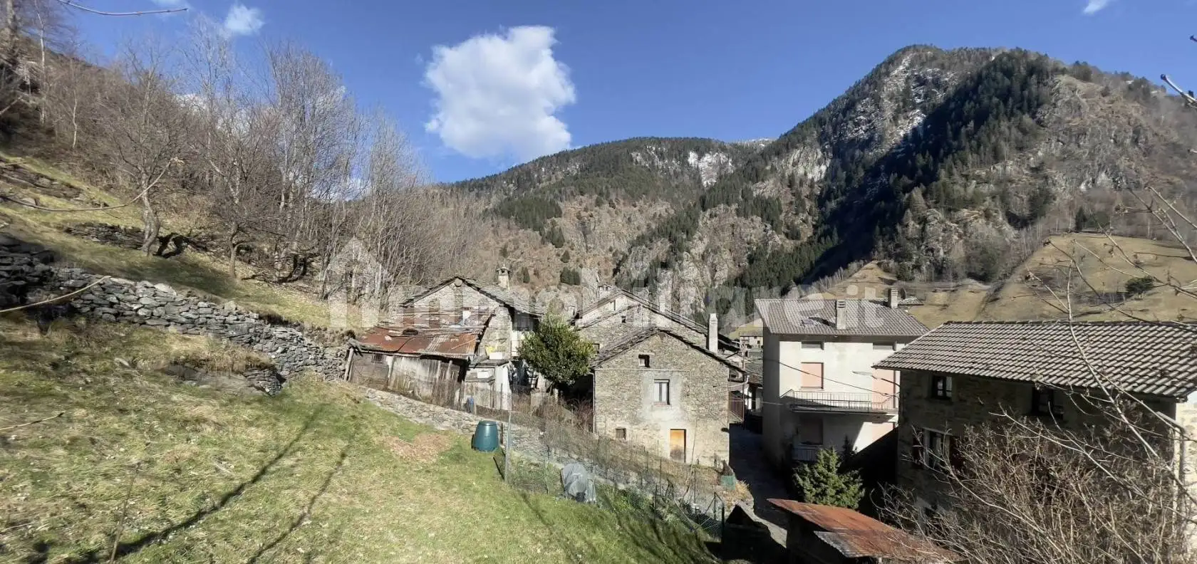 Rustico - Casale in vendita a Forcola