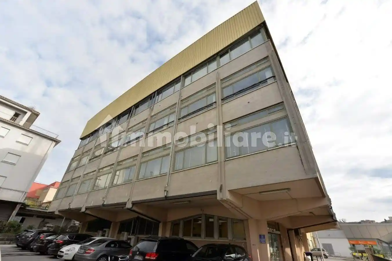 Palazzo - Edificio in vendita a Frosinone