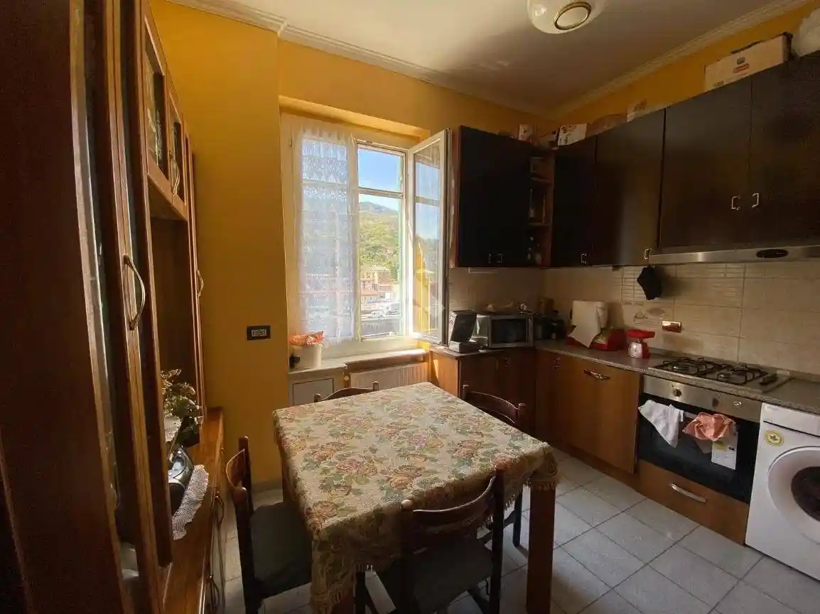 Appartamento in vendita a Genova