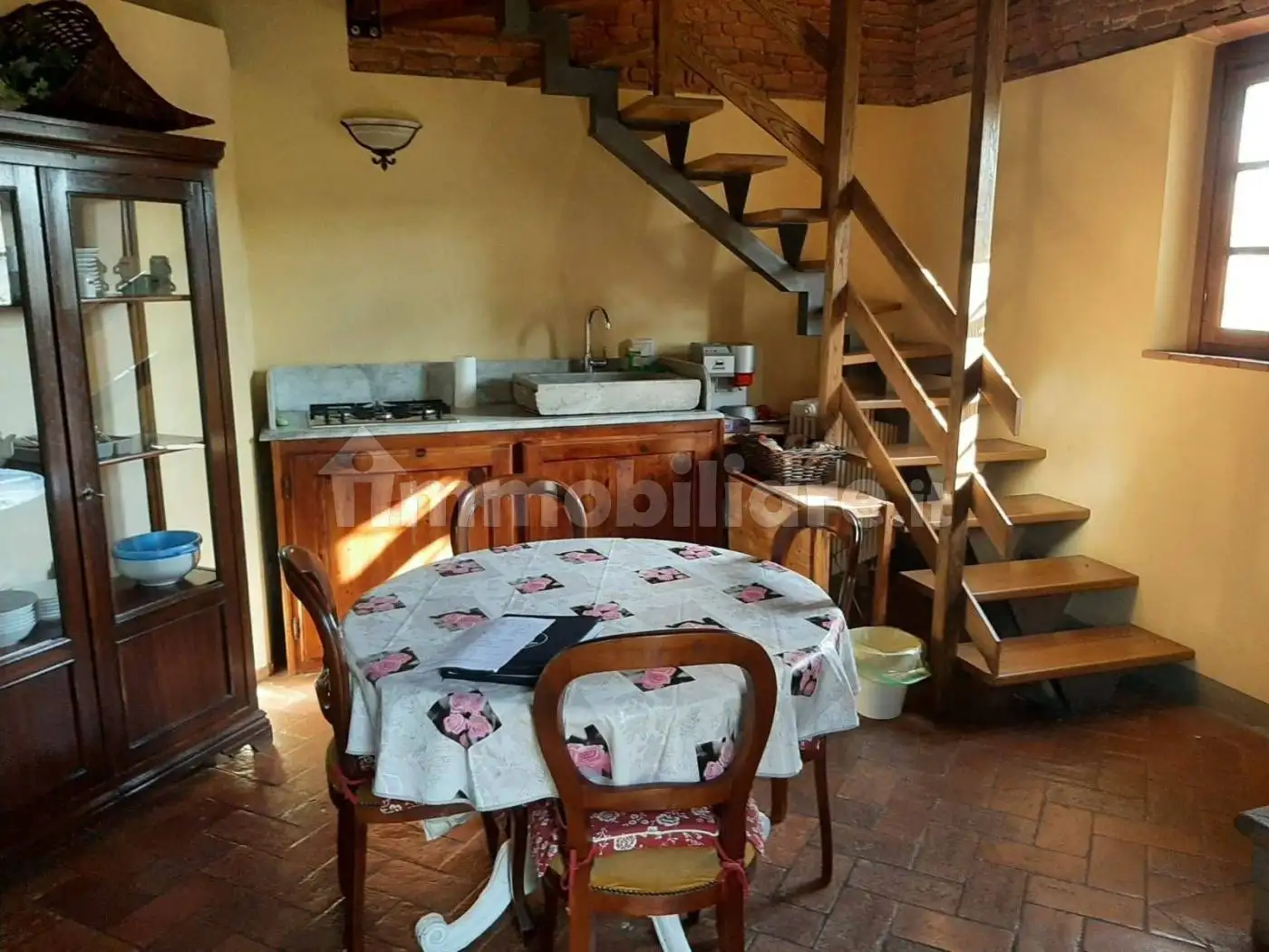 Casa indipendente in affitto a Pontedera