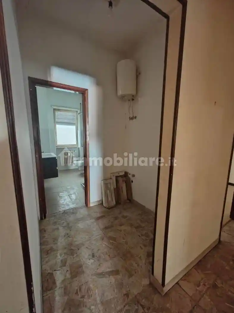 Appartamento da ristrutturare, primo piano, Piazza Salotto - Corso Umberto, Pescara - foto 5