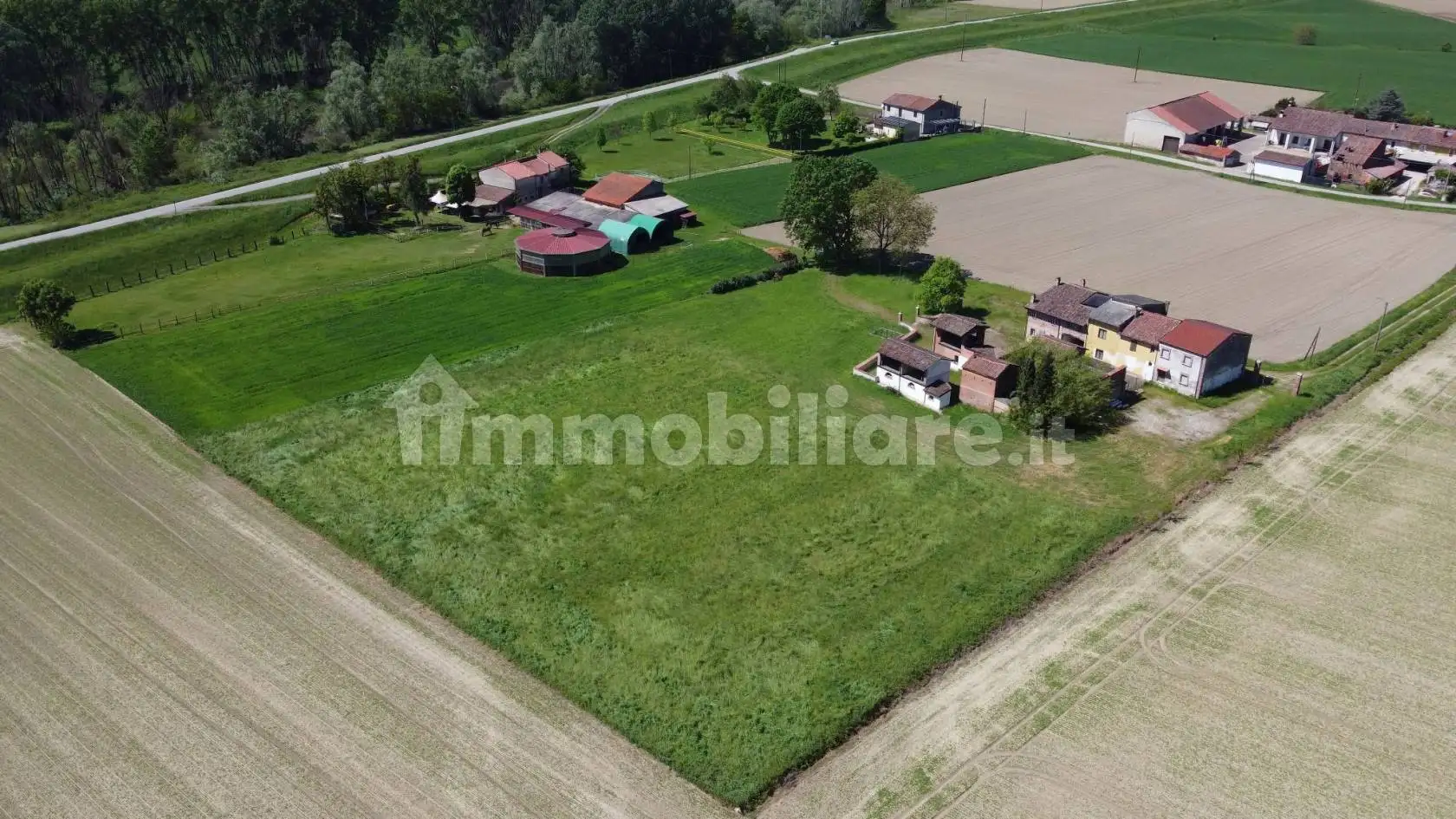 Rustico - Casale in vendita a Torricella del Pizzo