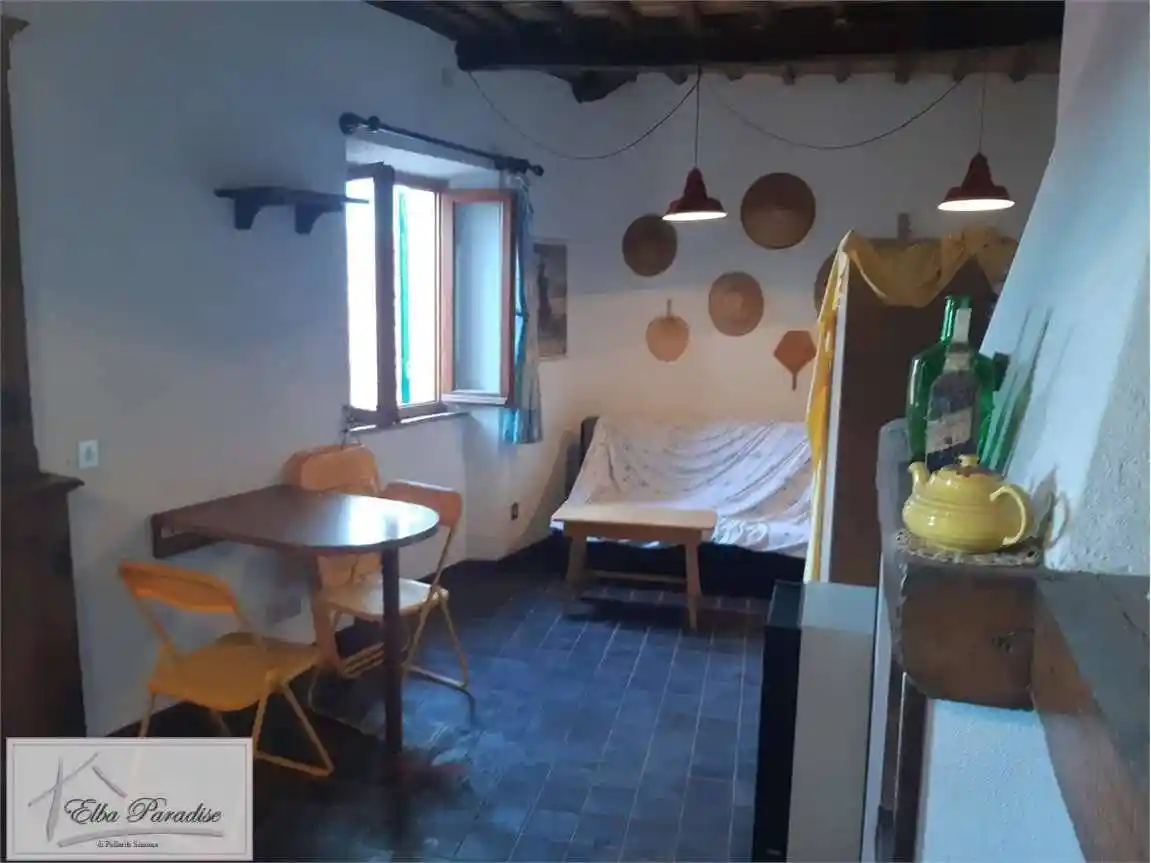 Appartamento in vendita a Marciana