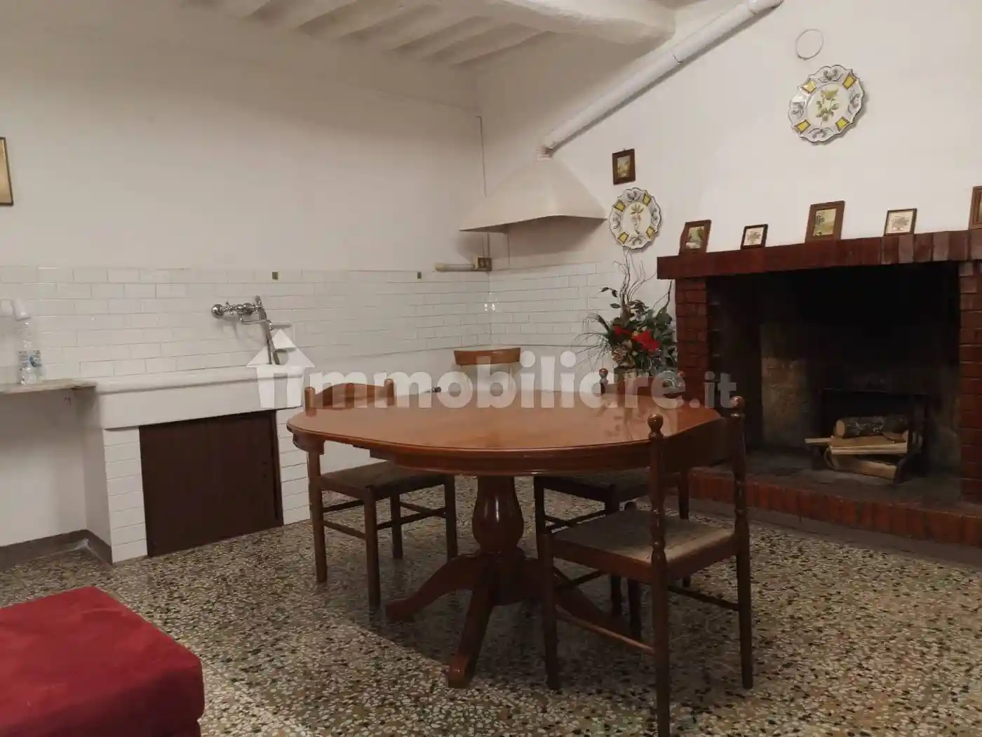 Casa indipendente in vendita a Buti