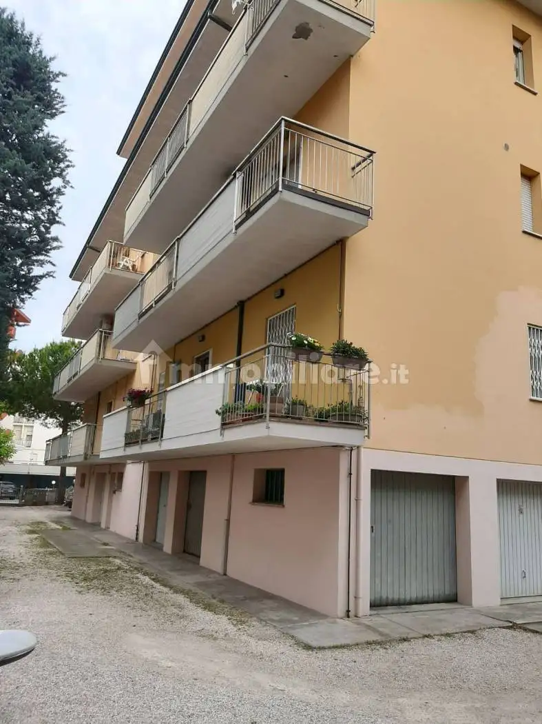 Appartamento in affitto a Cesenatico